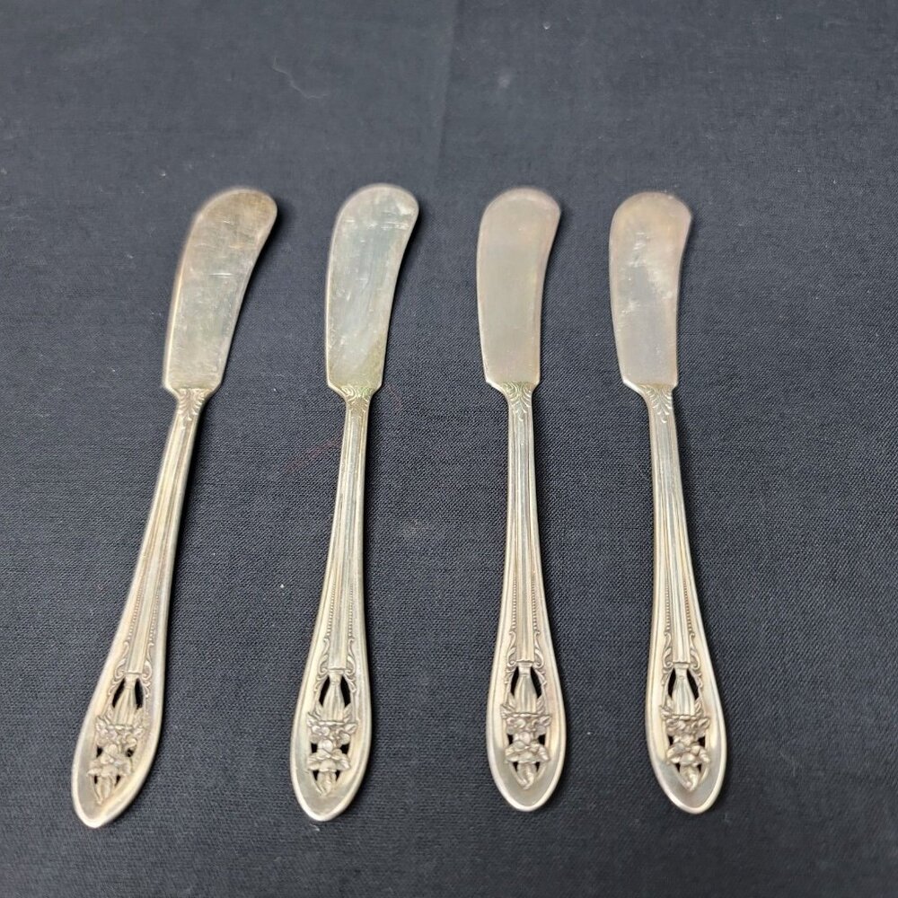1937 HOLLYWOOD 4 Butter Knives Luxor Plate Wallace 6"